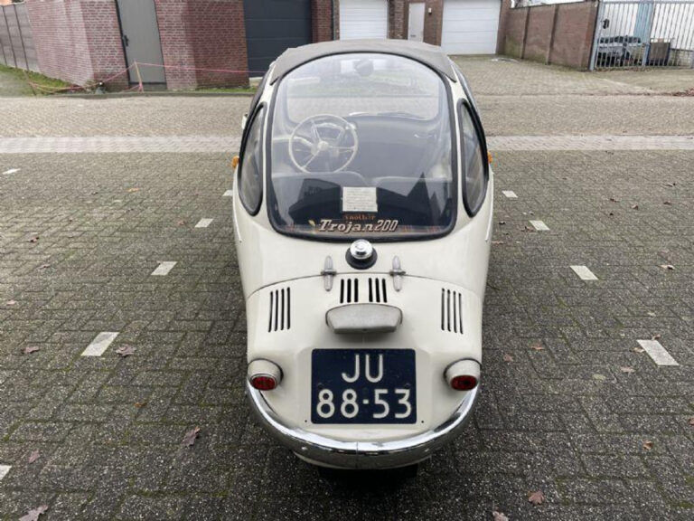 36973933-2